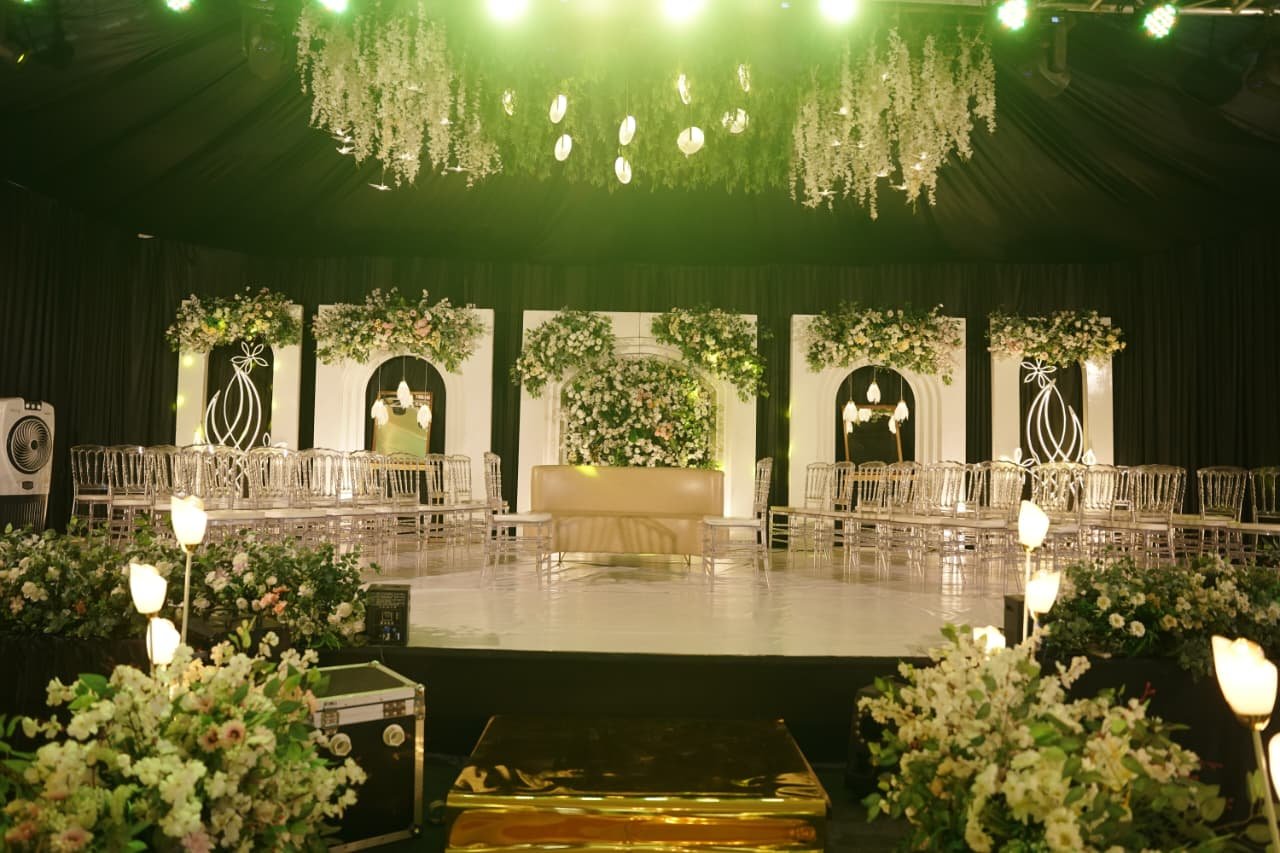 Premium stage decor